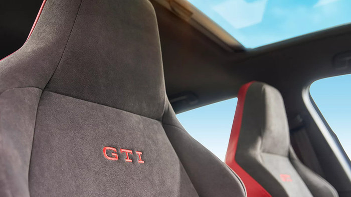 Front row seating view in the Volkswagen Golf GTI.